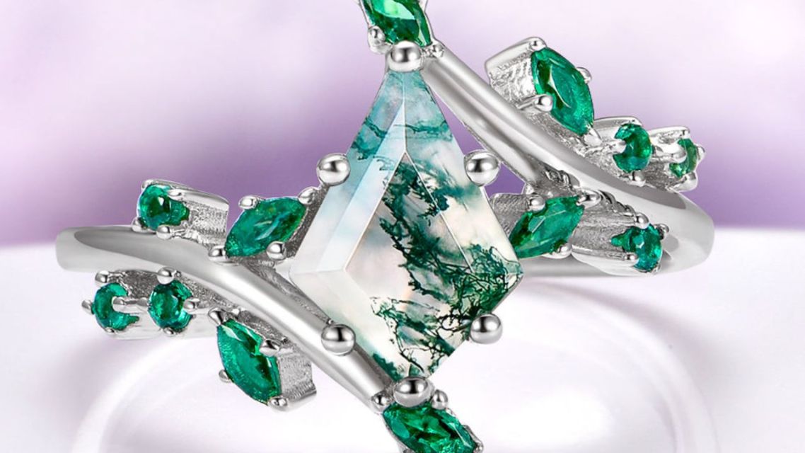 The Simple Moss Agate Care Routine That Keeps Your Jewelry Looking Brand New 17 Moss Agate rings detail