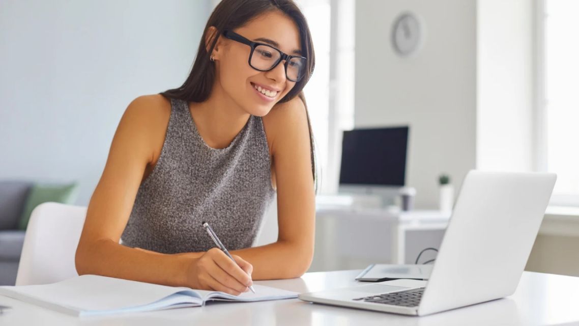 Mastering English Conditionals: Stop Memorizing and Start Using the Student confidently mastering English conditionals through practice
