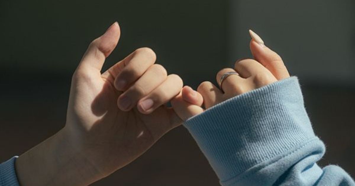 Low Maintenance Friendship, Pertemanan Hemat Energi yang Cocok Buat Usia Dewasa 8 hipwee-Tetap Butuh Kompromi Supaya Nggak Saling Salah Paham