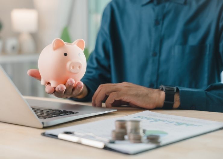 Soft Saving vs Hard Saving: Nabung Buat Masa Depan atau Nikmati Hidup Sekarang? 10 apa itu soft saving