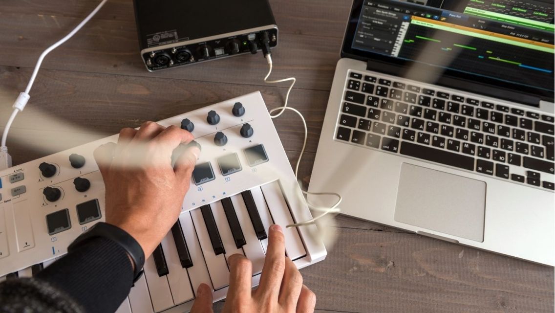 Stunddevs: Musisi Independen yang Aktif Berkarya di Platform Digital 8