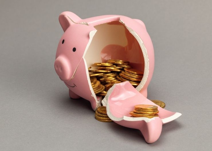 Soft Saving vs Hard Saving: Nabung Buat Masa Depan atau Nikmati Hidup Sekarang? 14 kekurangan soft saving