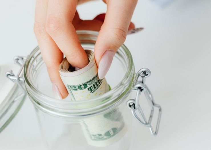 Soft Saving vs Hard Saving: Nabung Buat Masa Depan atau Nikmati Hidup Sekarang? 15 kelebihan hard saving