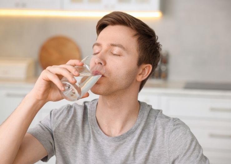 Morning Reset, Ritual Pagi agar Harimu Jadi Lebih Produktif 12 minum air putih