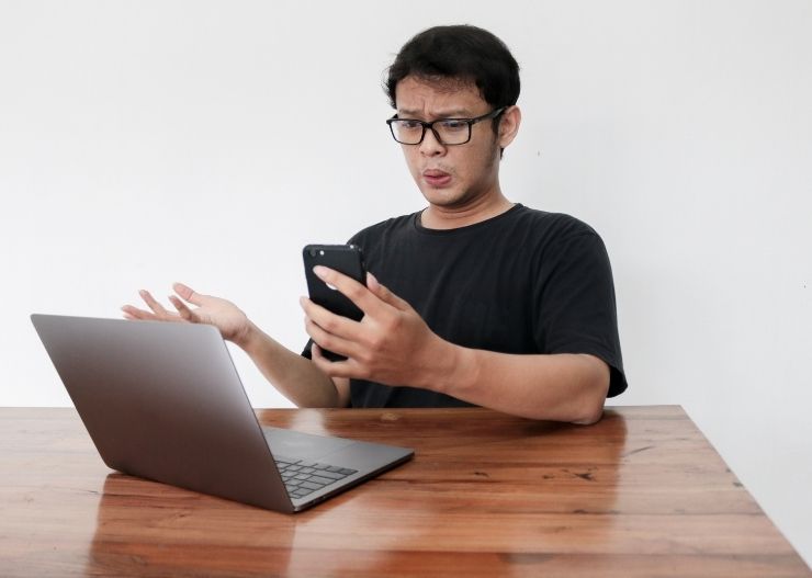 Berapa Lama Orang Indonesia Menggunakan HP dalam Sehari? Ini Gambarannya! 9 penggunaan internet di indonesia