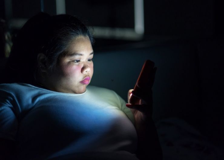 Berapa Lama Orang Indonesia Menggunakan HP dalam Sehari? Ini Gambarannya! 13 peningkatan durasi penggunaan hp