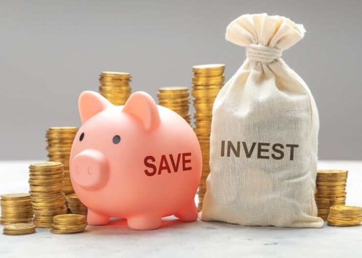 Soft Saving vs Hard Saving: Nabung Buat Masa Depan atau Nikmati Hidup Sekarang? 12 perbedaan soft saving dan hard saving