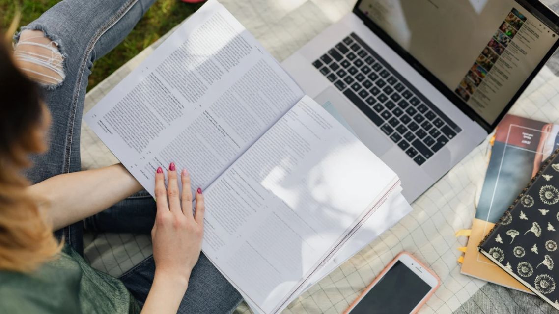 Jangan Langsung Submit! Cek Plagiarisme Tugas Dulu Biar Nggak Kena Masalah 10 waktu tepat Cek Plagiarisme