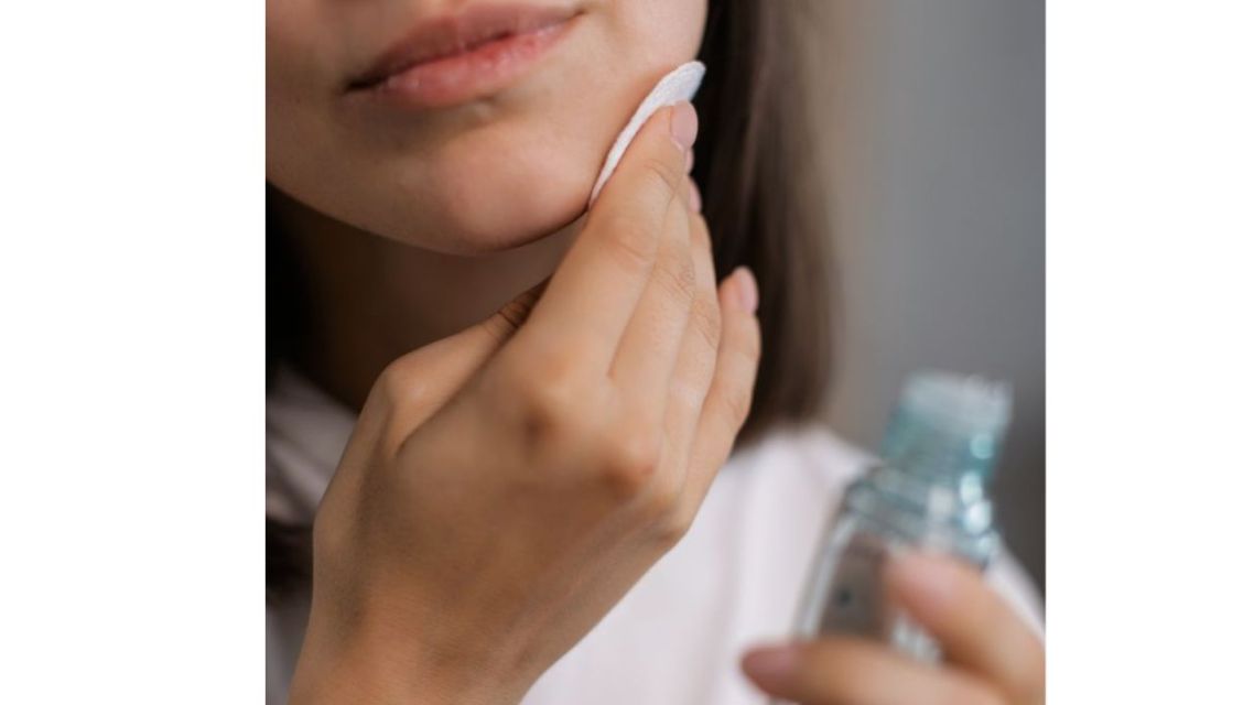 Micellar Water vs Cleansing Balm, Mana yang Lebih Cocok untuk Kulitmu? 14 Micellar water vs cleansing balm (1)