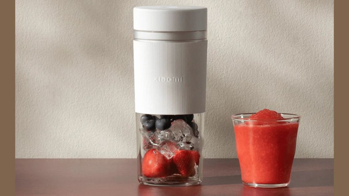11 Rekomendasi Blender Portable, Praktis Bikin Jus di Mana Saja 23 Rekomendasi Juicer Portable (11)