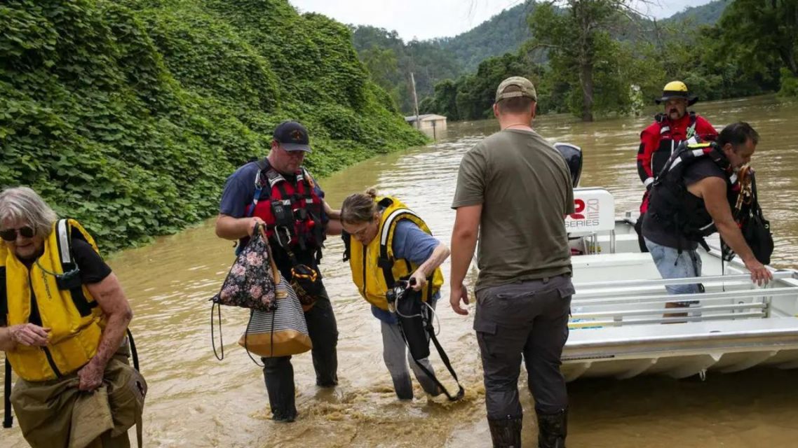 Gletser Runtuh Picu Banjir Nepal, 392 Tewas dan 1.468 Hilang 12 Korban asing banjir Nepal