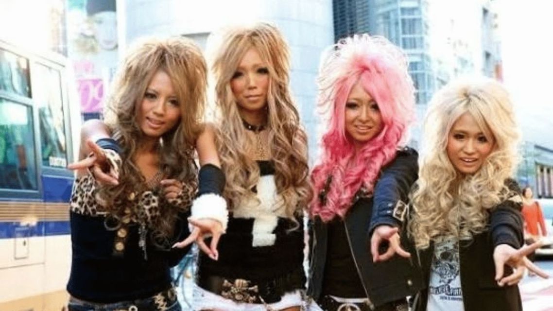 Mengenal Make Up Gyaru, Tren Nyentrik Jepang Lengkap dengan Tutorialnya 5 hipwee-Apa itu Make Up Gyaru Style
