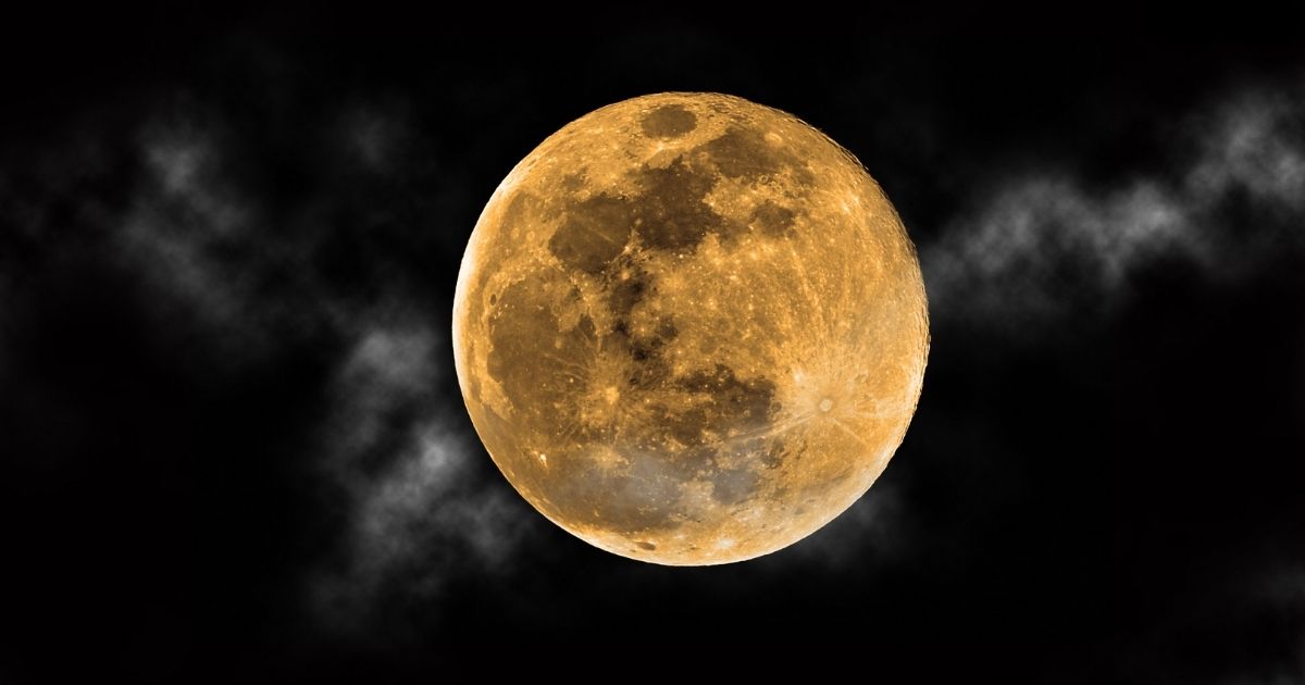 Fenomena Langit September 2026, Ini Daftar Istilah dan Jadwalnya 20 hipwee-Harvest moon