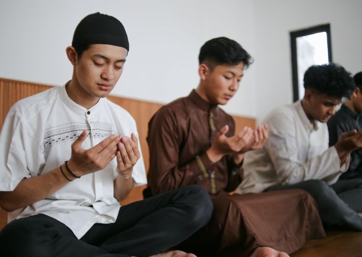 24 Contoh Ucapan Belasungkawa Islam untuk Laki-Laki, Perempuan & Sesuai Sunnah 4 ucapan belasungkawa islam untuk laki-laki
