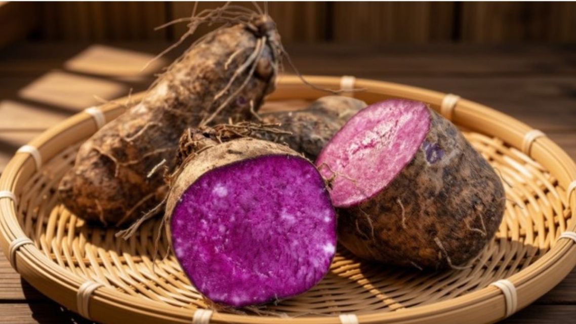 Tren Dessert Ungu Kekinian, Kenali Apa Itu Ube yang Beda dari Ubi Biasa! 5 Umbi ube berwarna ungu yang dikenal sebagai purple yam