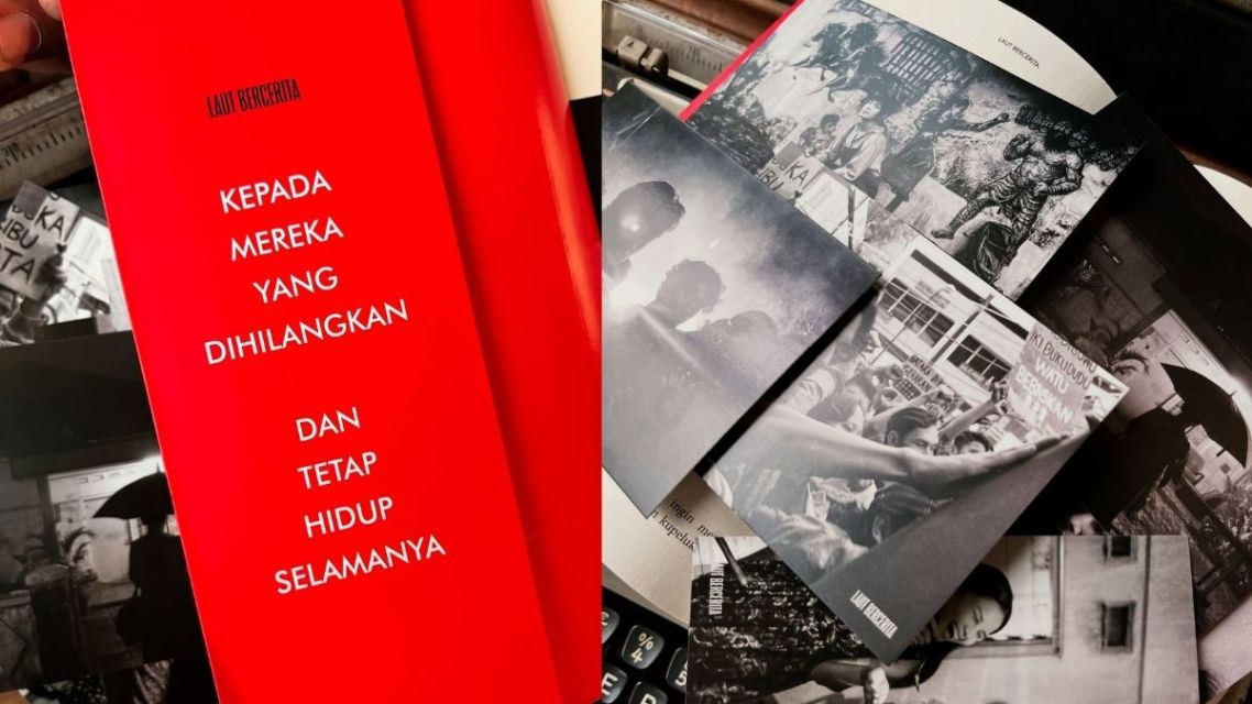 Tragedi Hilangnya Aktivis 1998, Film Laut Bercerita Bawa Perjuangan Biru Laut ke Layar Lebar Bulan Ini 5 Sampul novel Laut Bercerita karya Leila S. Chudori